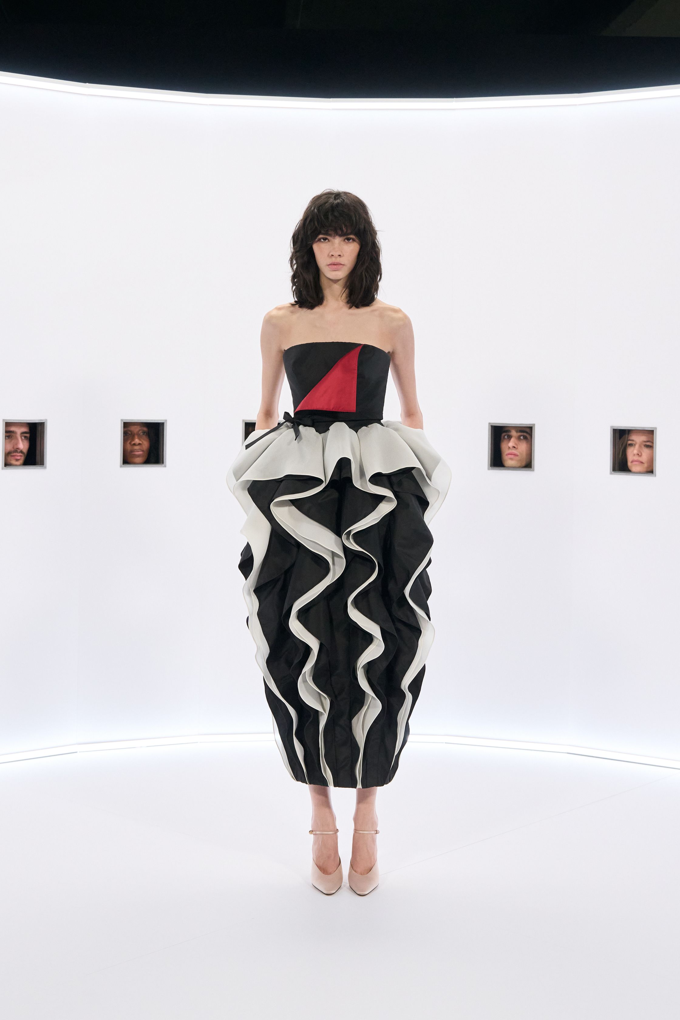 Valentino 26SC038